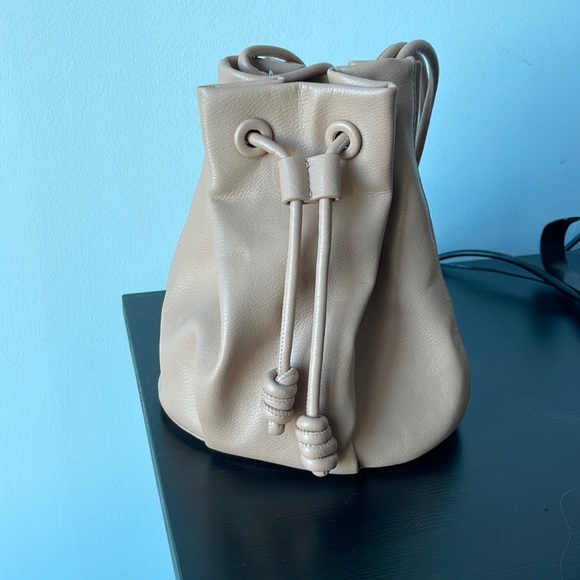 Zara Handbags - Zara Cream Faux Leather Bucket Tote